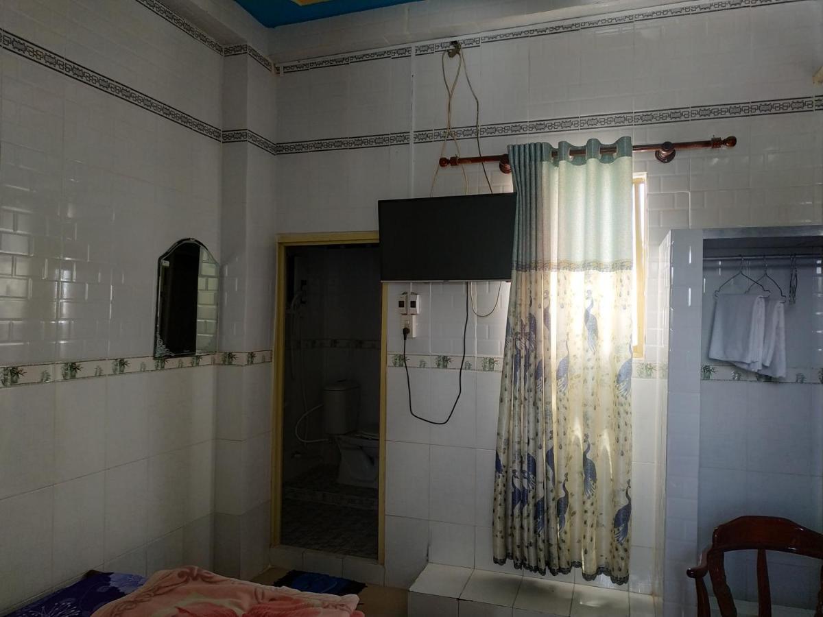 Nha Nghi Xuan Bien Apartment Cao Lanh Exterior photo